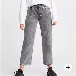 BNWT Levi’s Ribcage Straight Ankle in Moon Landing